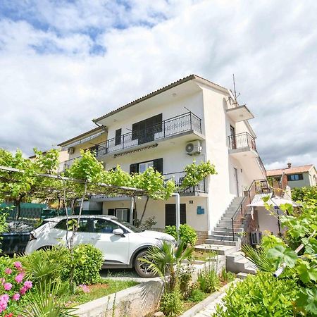 Apartment Brle โปเรช ภายนอก รูปภาพ