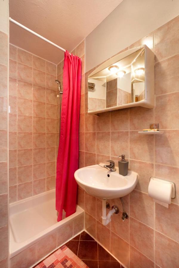 Apartment Brle โปเรช ภายนอก รูปภาพ